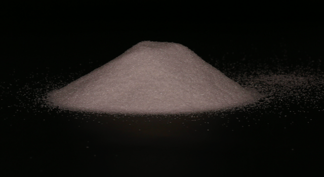 1745216677115787.png 提升白剛玉砂生產(chǎn)安全性的措施建議